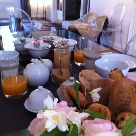 La Blanche Girondine Bed and Breakfast